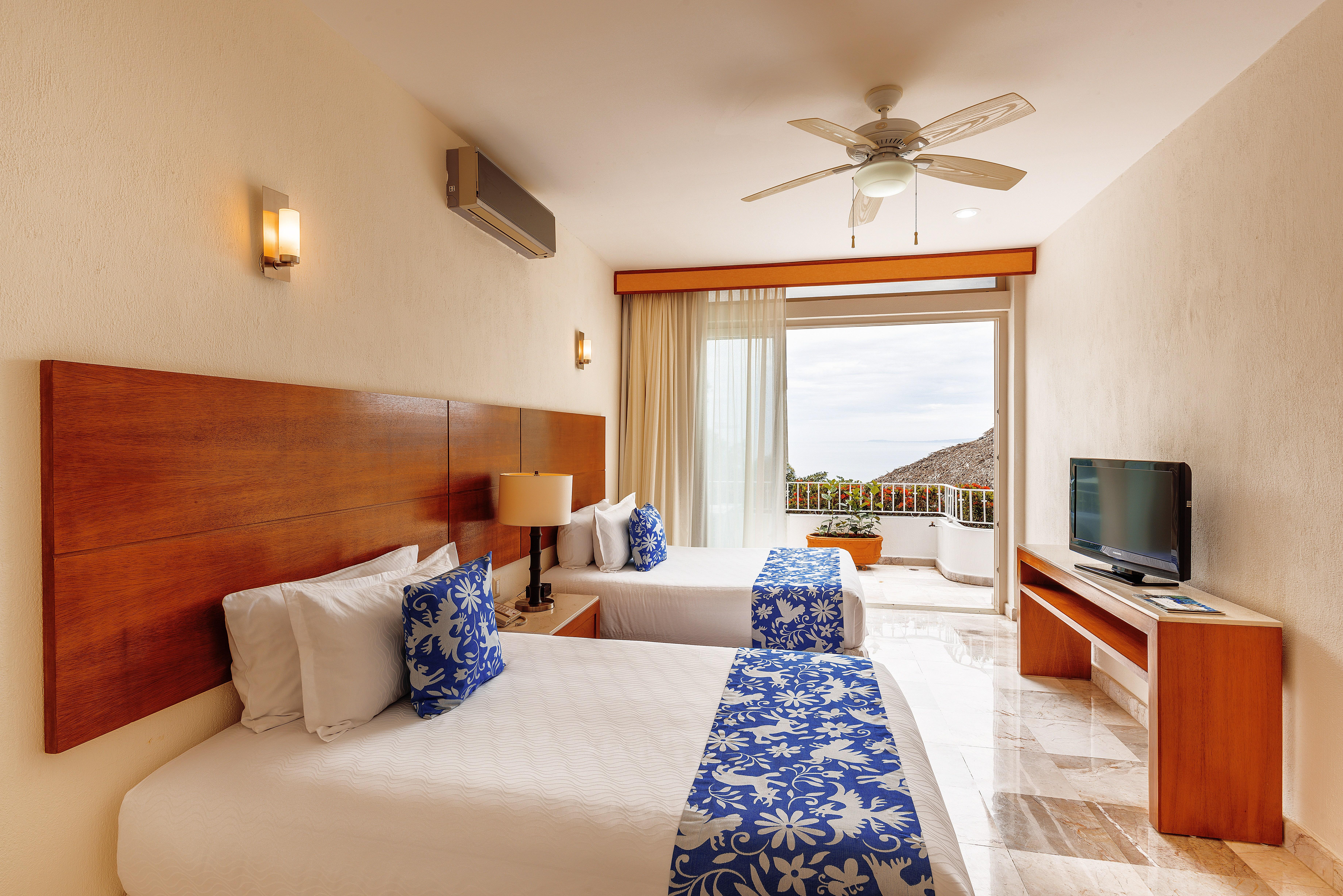 פוארטו ואלארטה Grand Miramar All Luxury Suites & Residences (Adults Only) מראה חיצוני תמונה