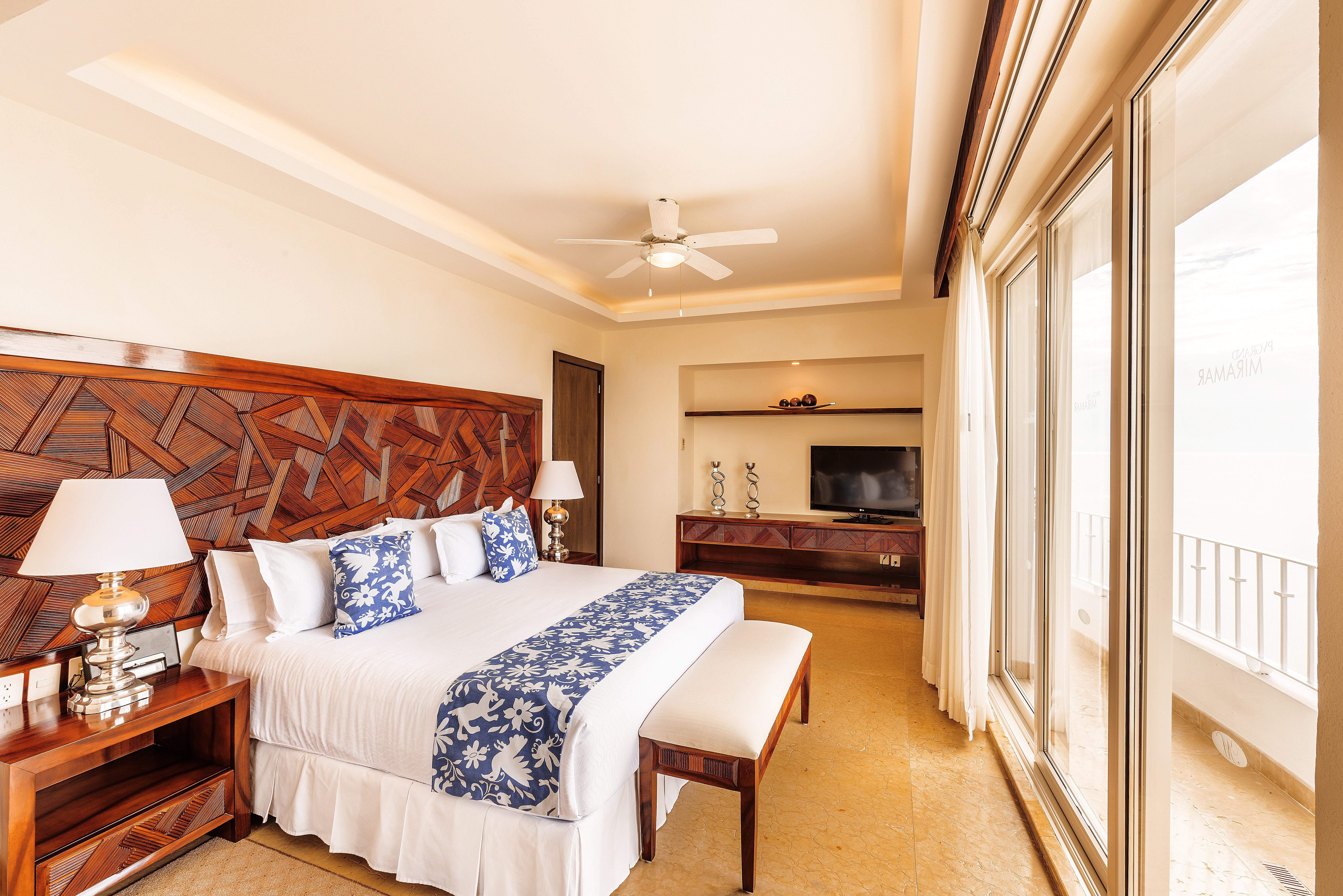 פוארטו ואלארטה Grand Miramar All Luxury Suites & Residences (Adults Only) מראה חיצוני תמונה