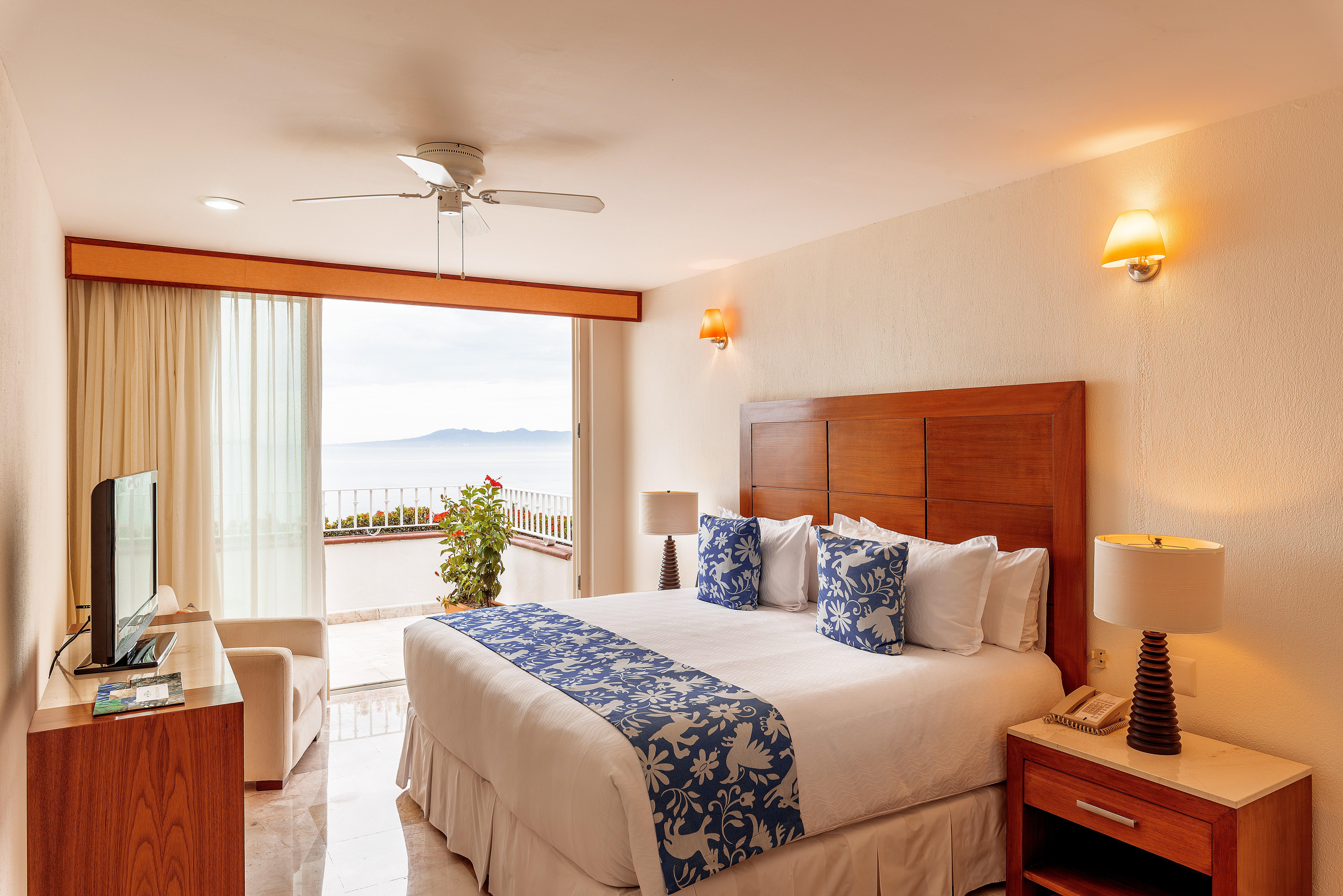 פוארטו ואלארטה Grand Miramar All Luxury Suites & Residences (Adults Only) מראה חיצוני תמונה