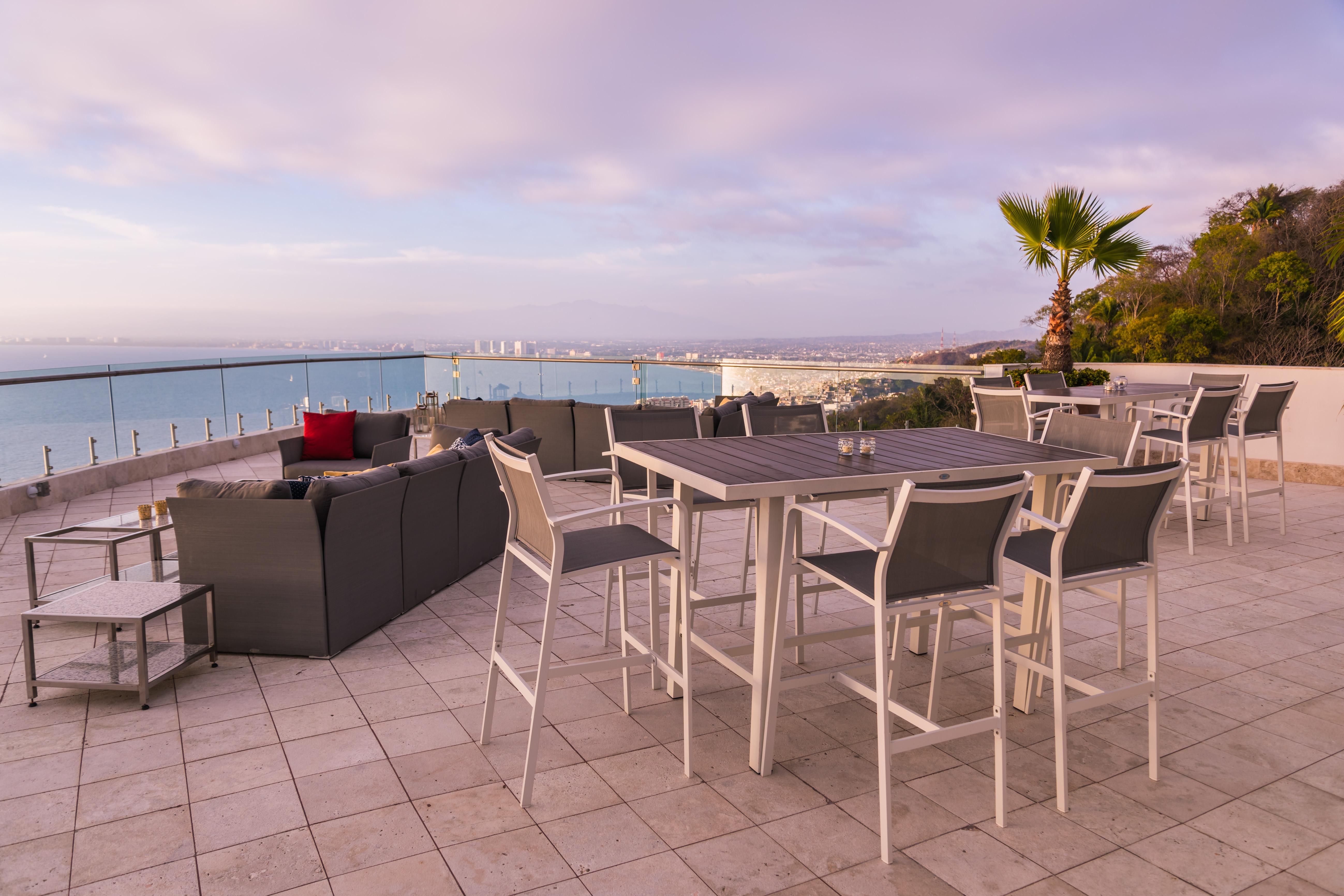 פוארטו ואלארטה Grand Miramar All Luxury Suites & Residences (Adults Only) מראה חיצוני תמונה