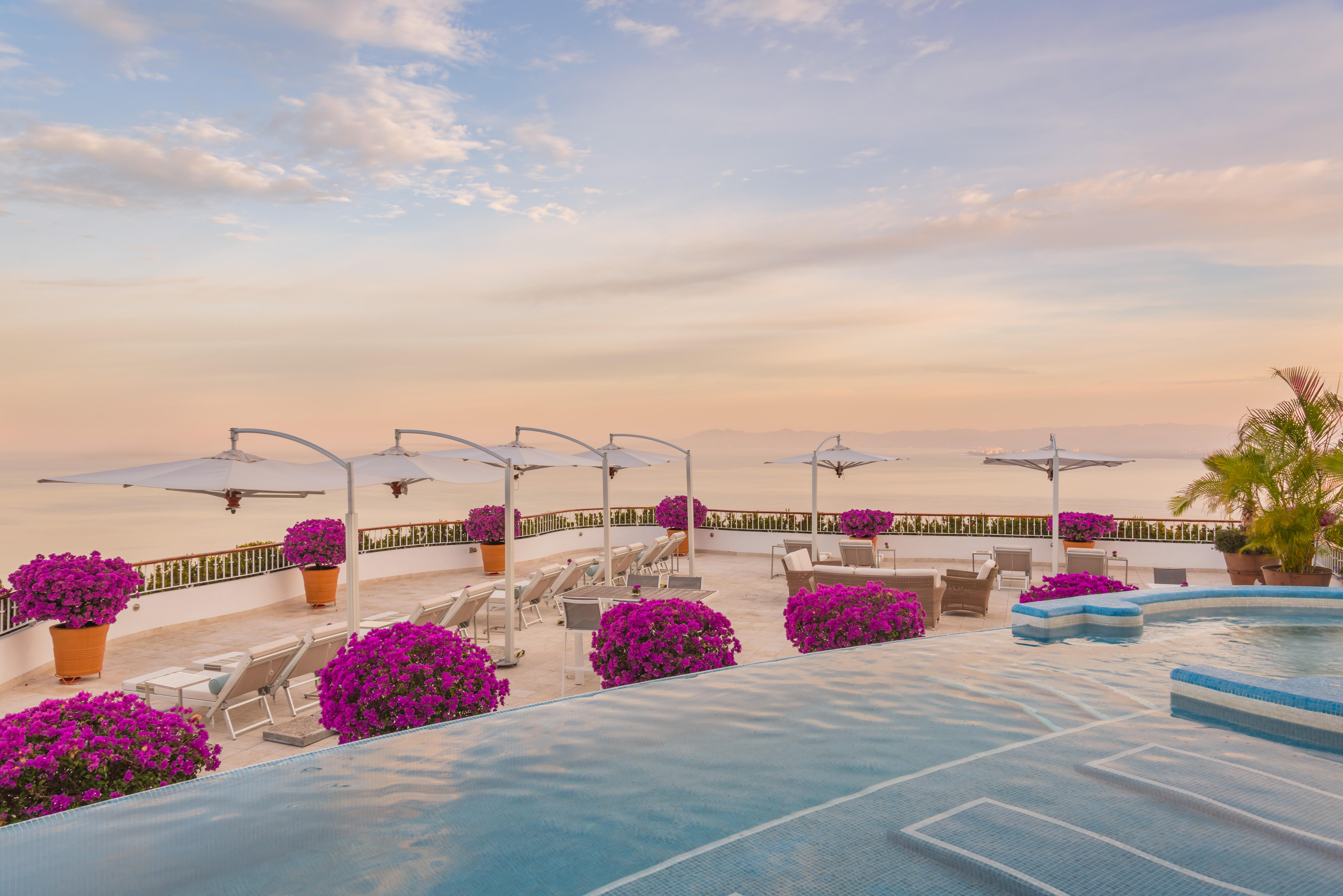 פוארטו ואלארטה Grand Miramar All Luxury Suites & Residences (Adults Only) מראה חיצוני תמונה