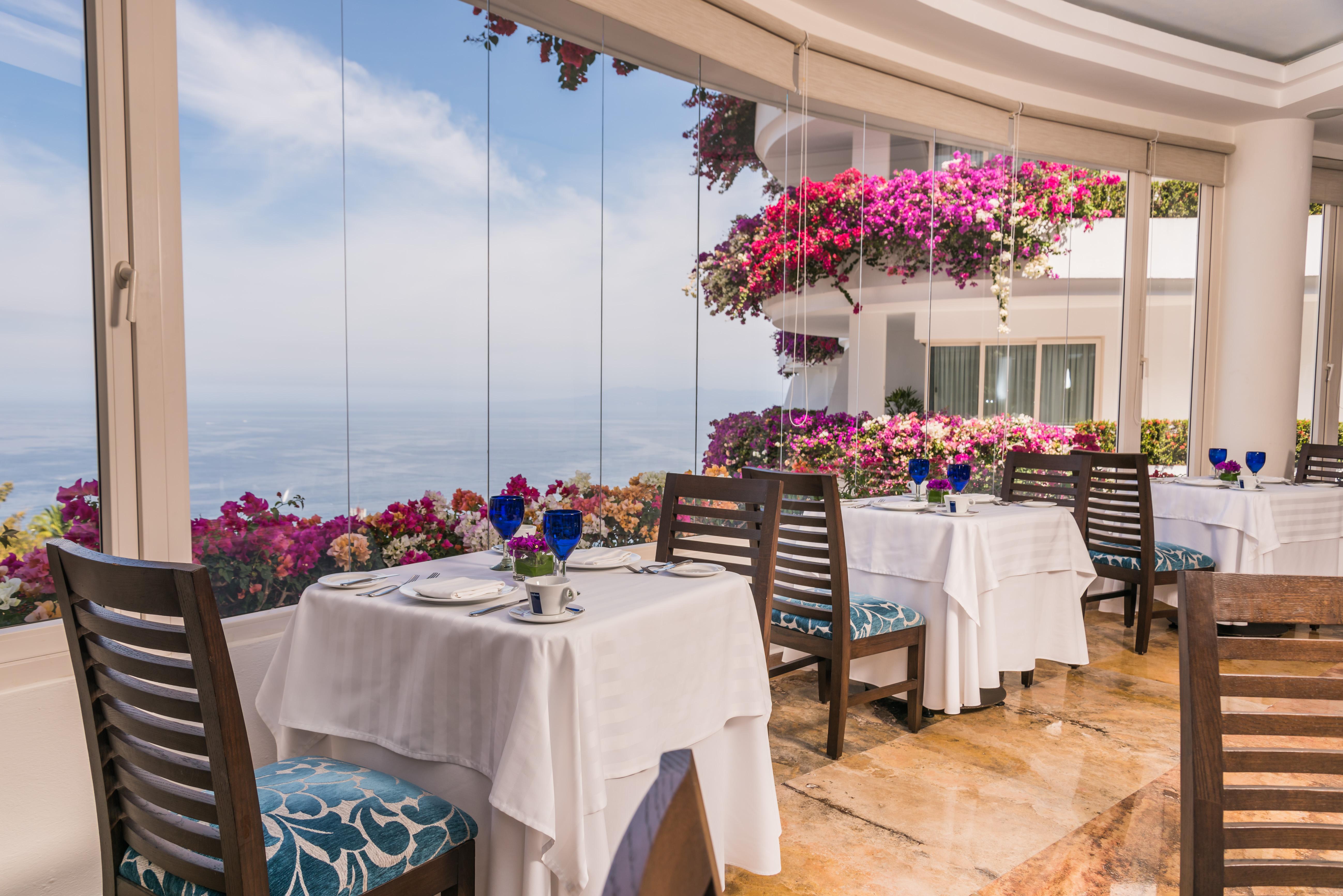 פוארטו ואלארטה Grand Miramar All Luxury Suites & Residences (Adults Only) מראה חיצוני תמונה