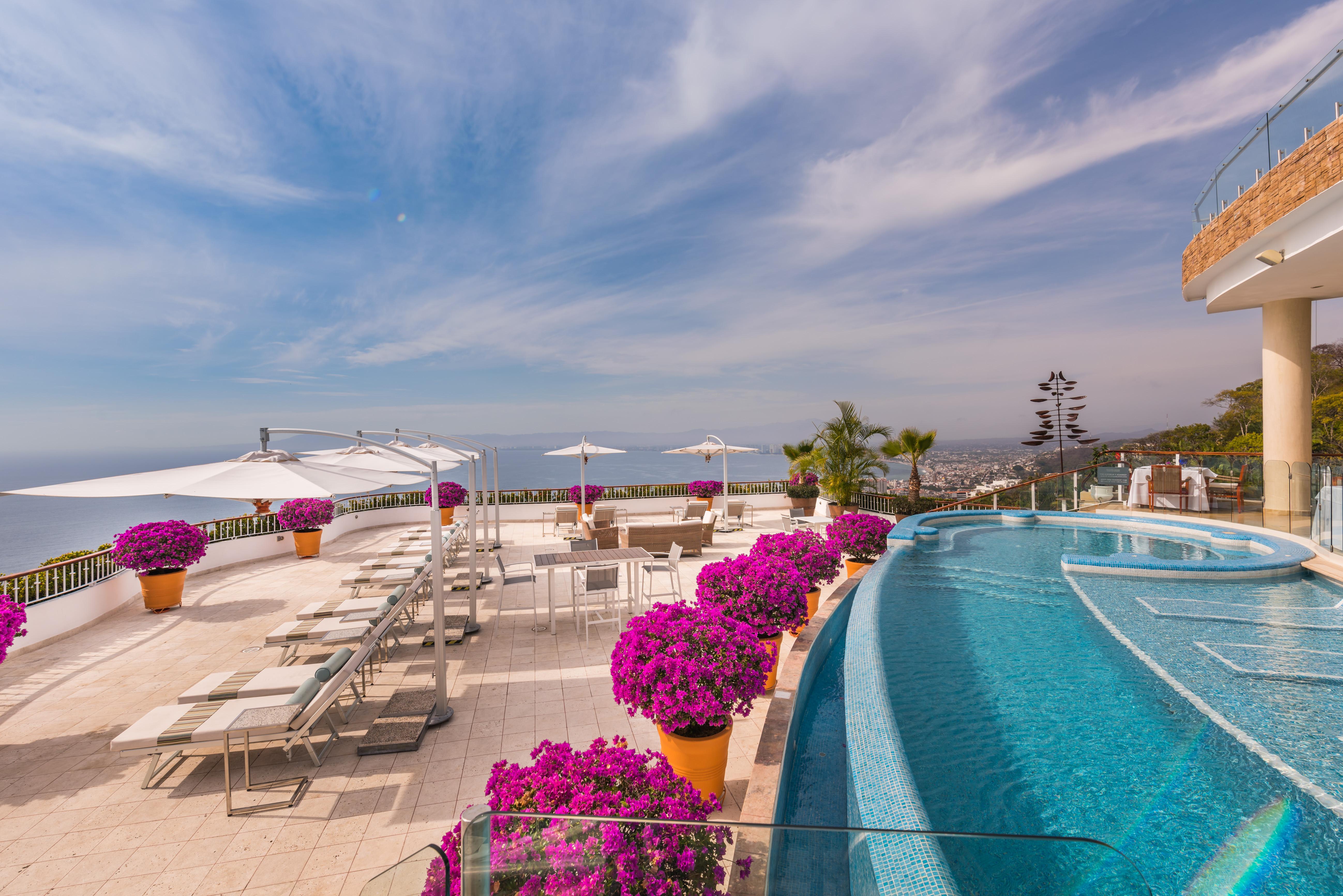 פוארטו ואלארטה Grand Miramar All Luxury Suites & Residences (Adults Only) מראה חיצוני תמונה