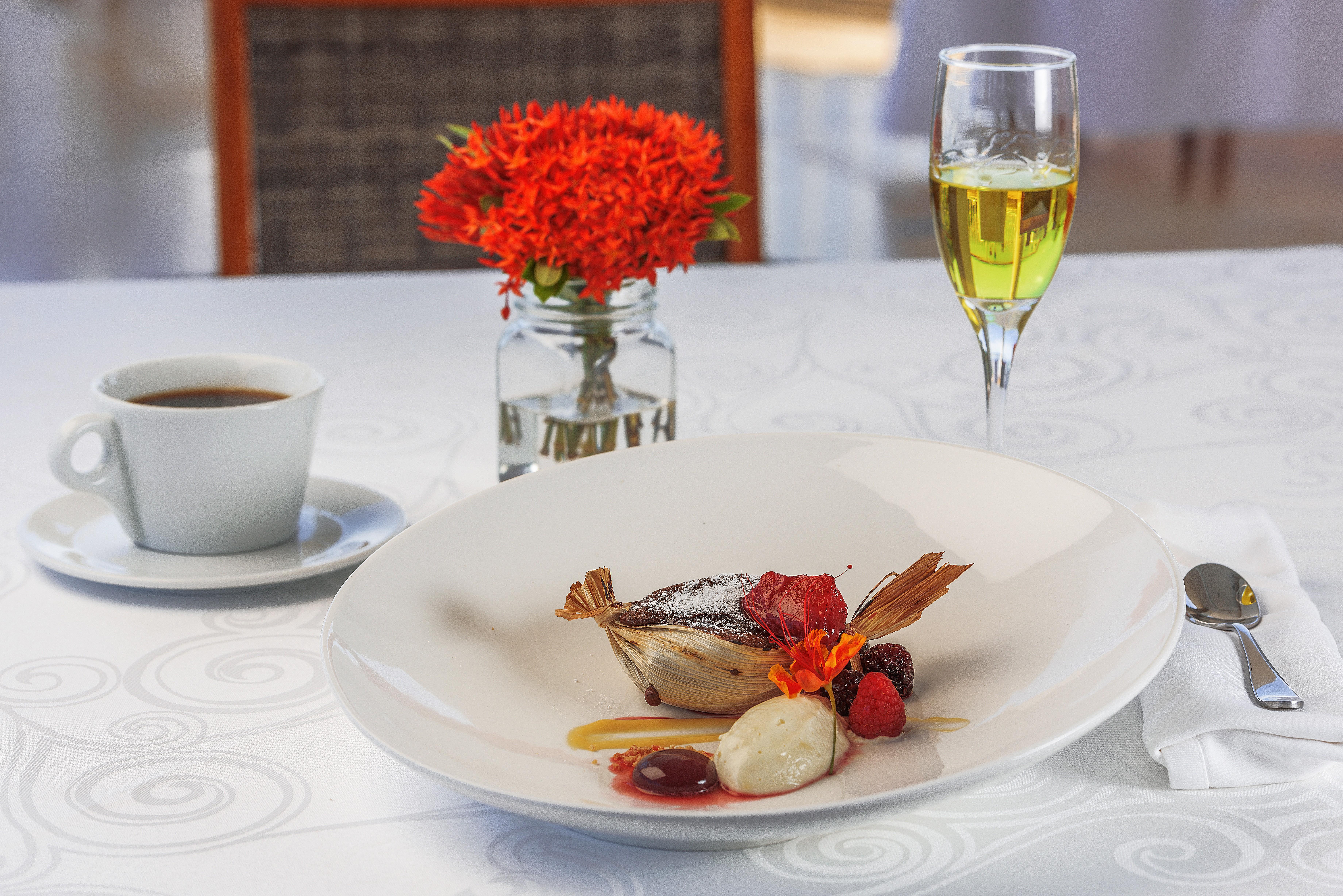 פוארטו ואלארטה Grand Miramar All Luxury Suites & Residences (Adults Only) מראה חיצוני תמונה