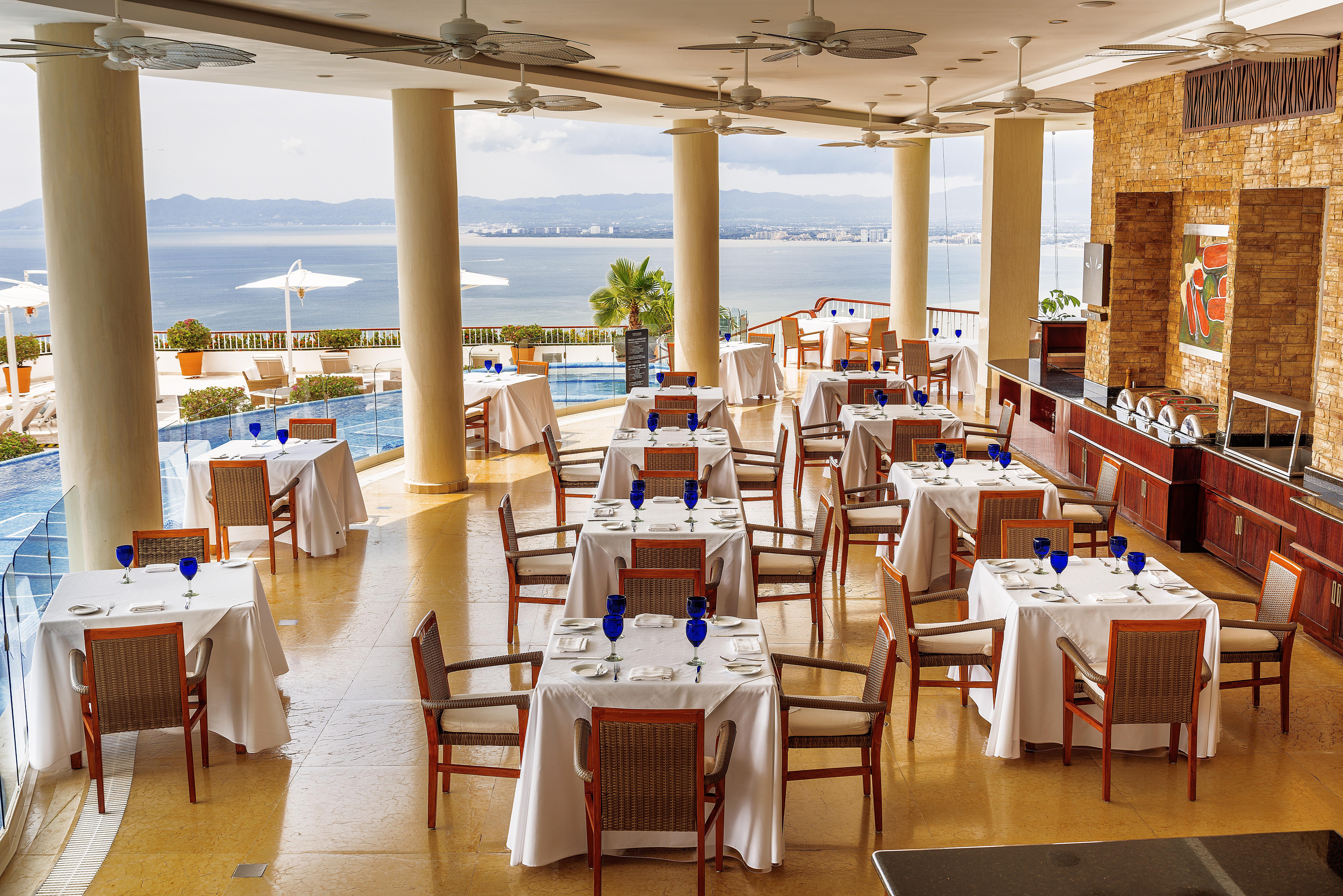 פוארטו ואלארטה Grand Miramar All Luxury Suites & Residences (Adults Only) מראה חיצוני תמונה